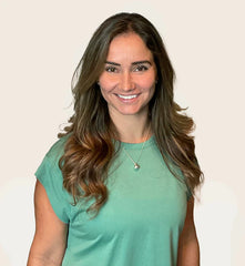 Renata M image